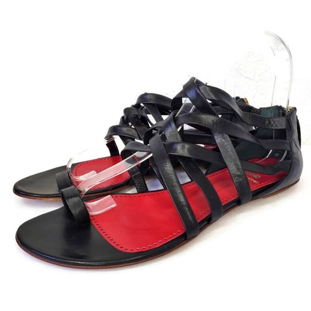 Moschino Cheap and Chic Black Leather Toe Ring Strappy Sandals